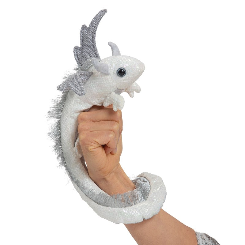 Pearl Wristlet Dragon